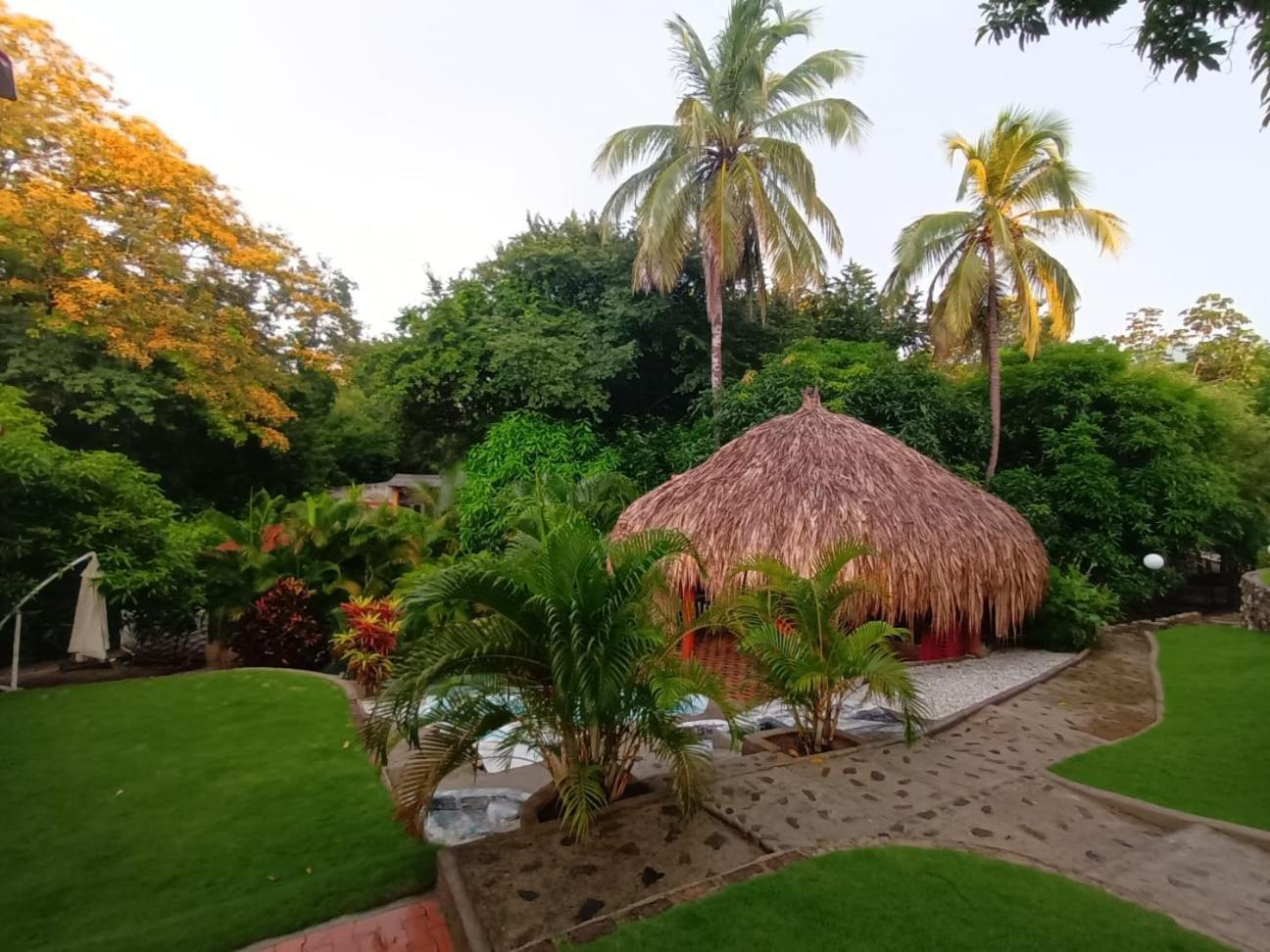 Finca De Nosotros Bonda 外观 照片